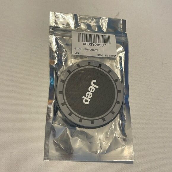 Jeep cup Coasters in black and gray Set of 2 NWT - Picture 6 of 7